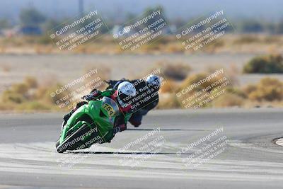 media/Nov-17-2024-CVMA (Sun) [[1fec520723]]/Race 11-Amateur Supersport Open/